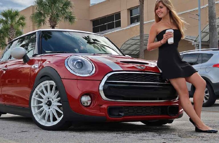 Car for Teenagers _ Mini Cooper