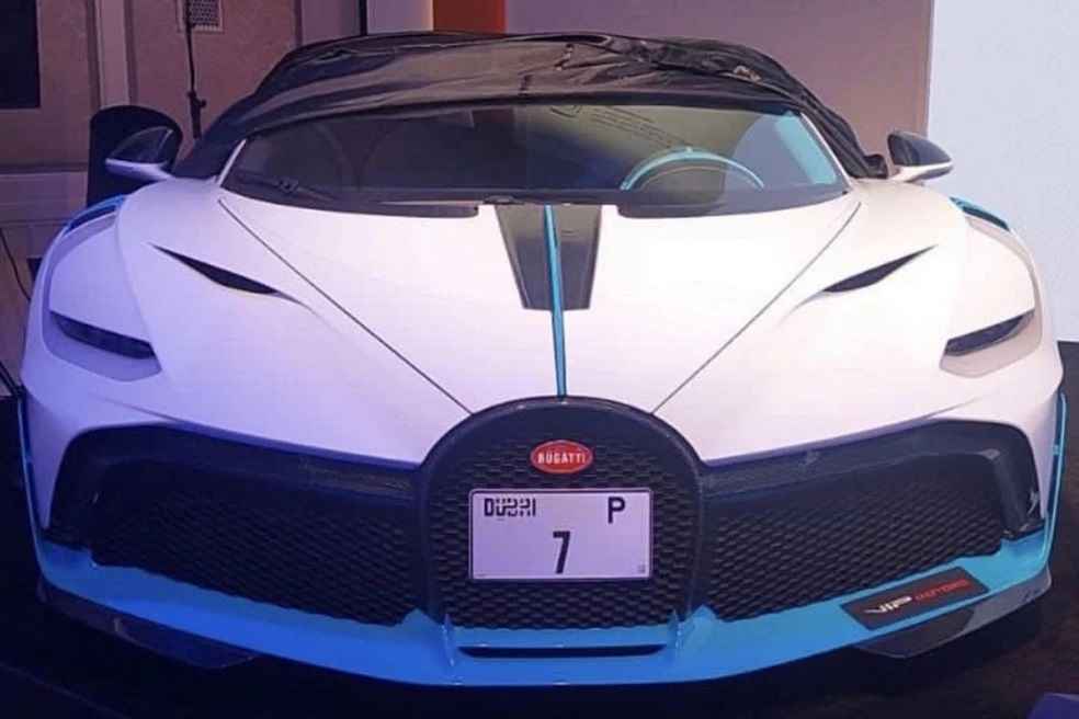 dubai p 7 number plate car