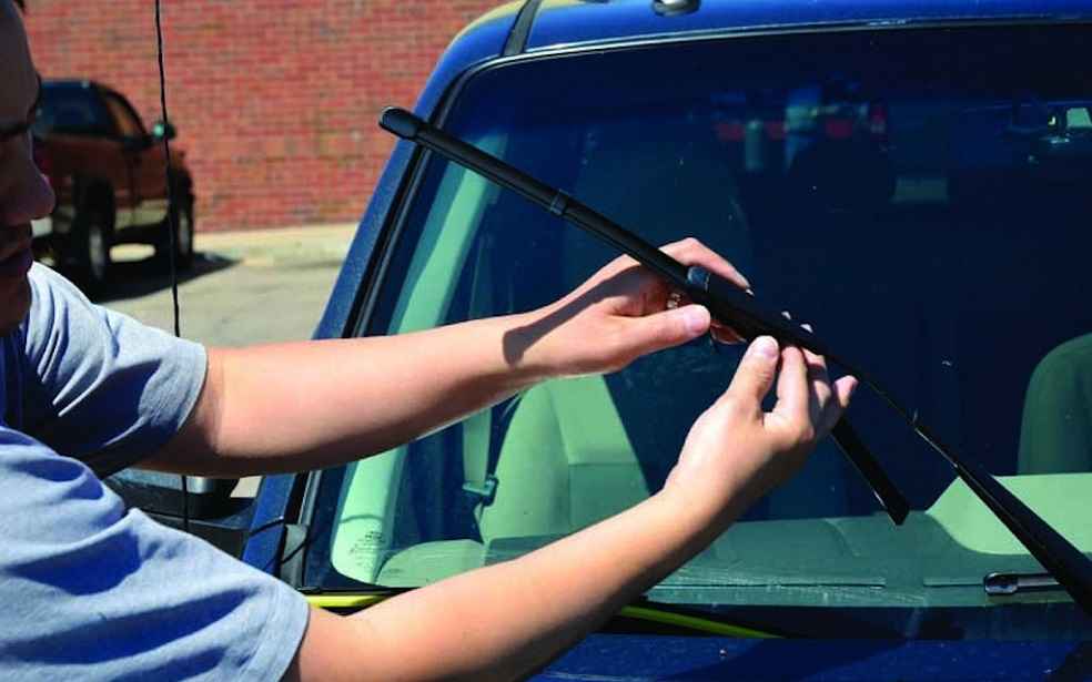 Monsoon Care for Your Windshield Wipers