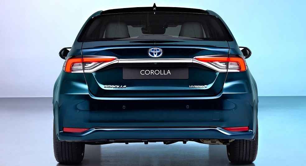 Top Selling Cars 2022 _ Toyota Corolla