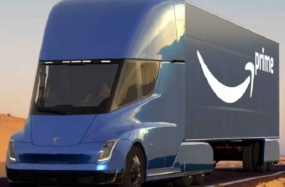 First Driverless Truck