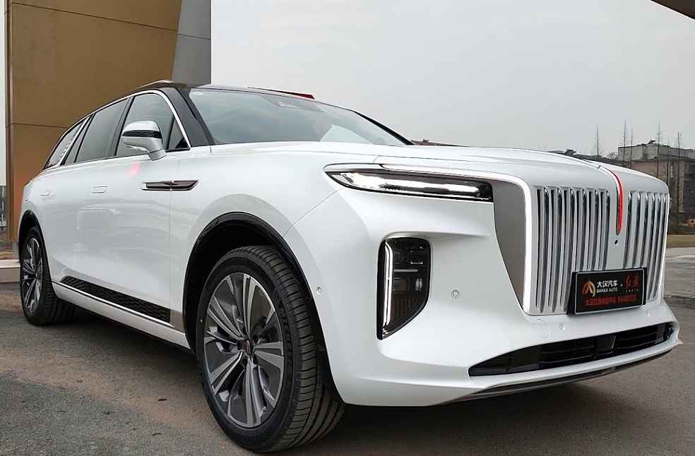 China in the EV Market _ Hongqi E-HS9