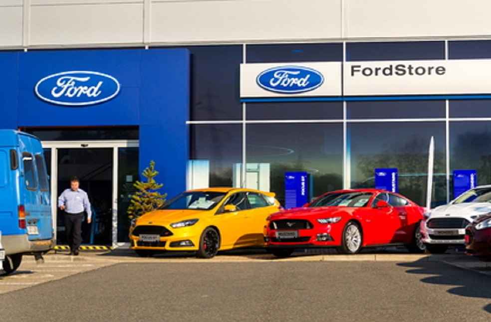 ford-motor-company-dealership-building_Ford Halts Battery Plant CXonstruction