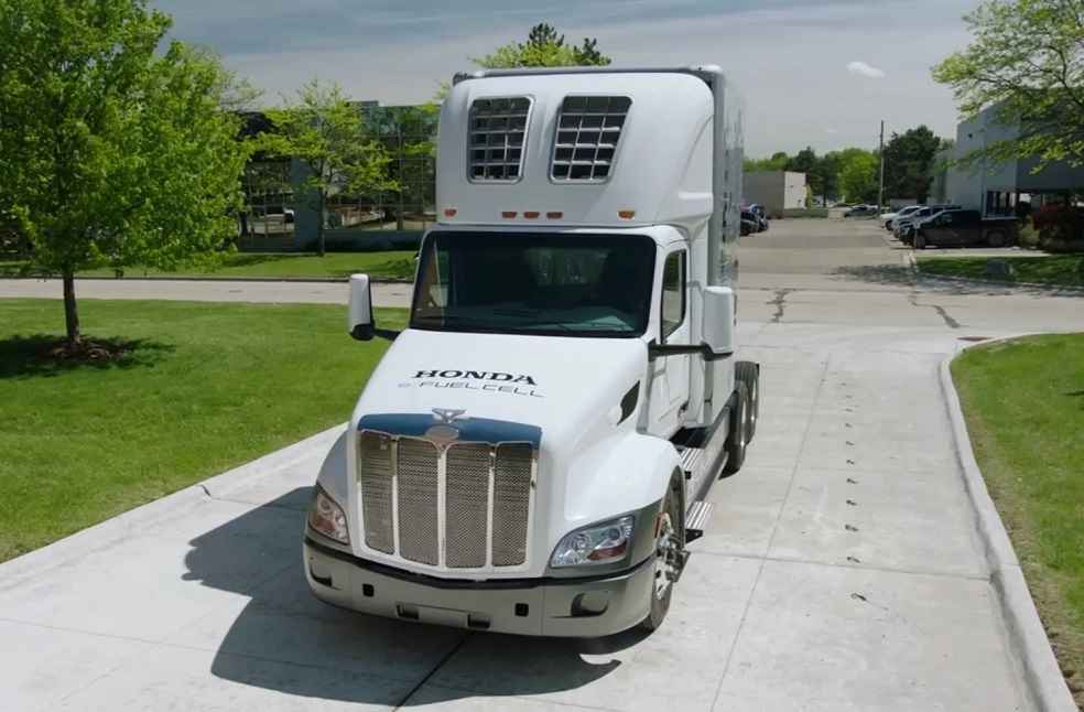 Class 8 Hydrogen Fuel Cell Truck honda