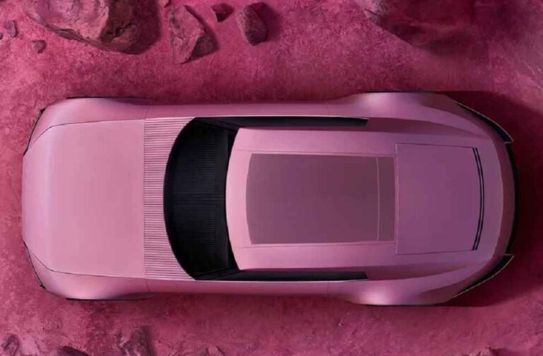 Jaguar-Type-00-EV-Design_Pink