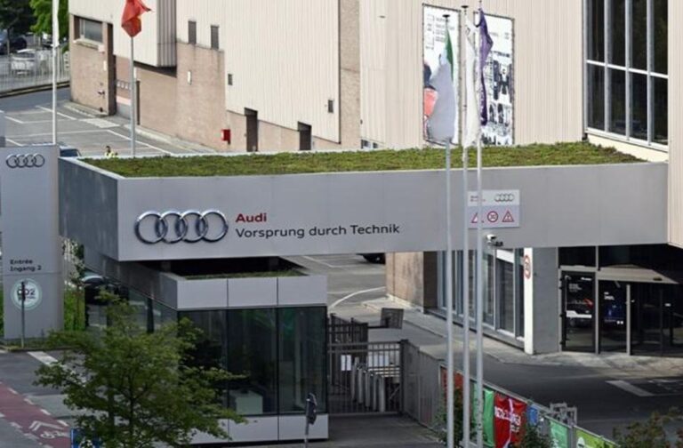 Audi Plant Alt Img