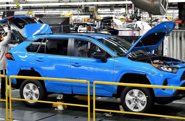 Toyota RAV4 Assembly Alt Img