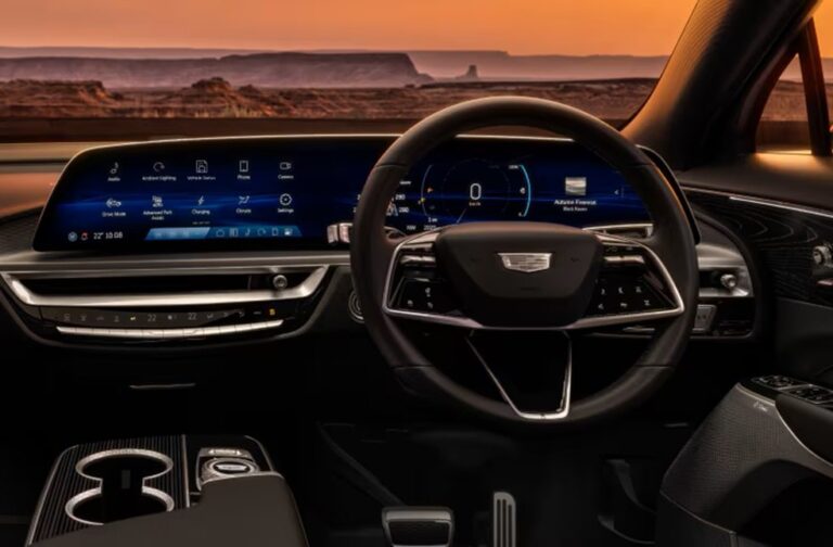 Cadillac Connected Infotainment system Image
