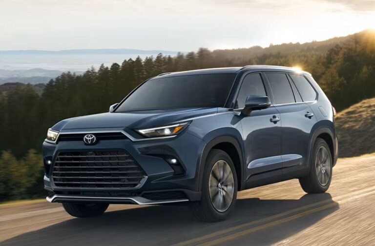 Toyota Grand Highlander SUV