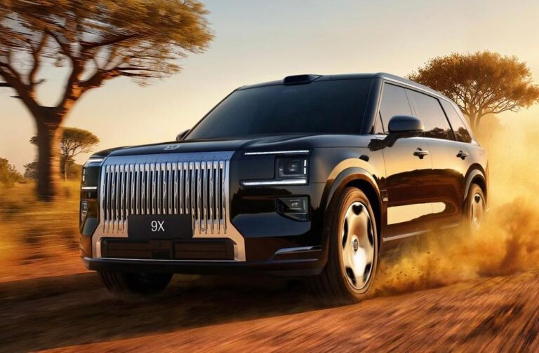Zeekr 9X Plug-in Hybrid SUV