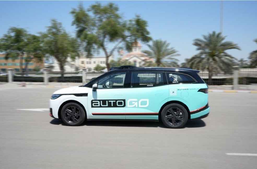 One_AutoGo_Apollo_Go_s_autonomous_vehicles_Abu_Dhabi