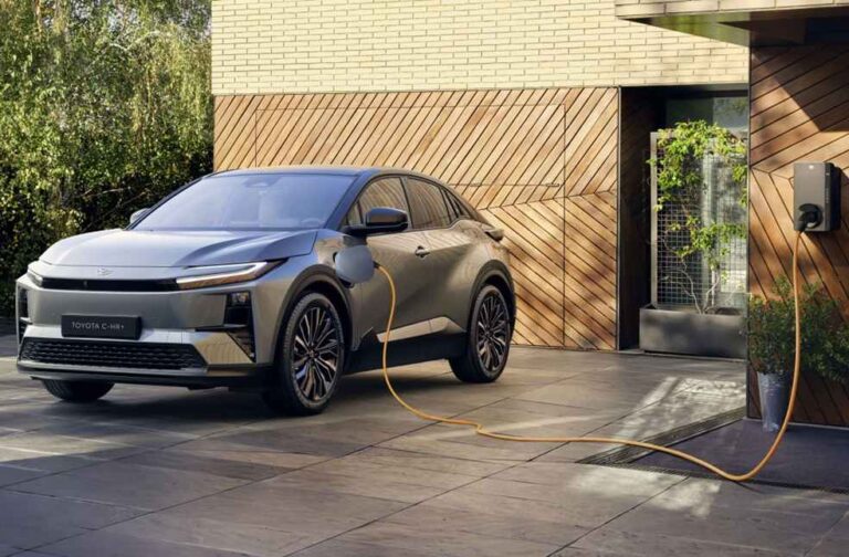 Toyota Smart Charging