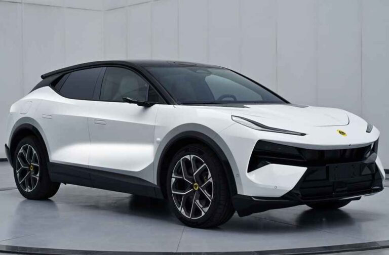Lotus Unveils the For Me, its First Plug-in Hybrid SUV, in China Lotus For Me